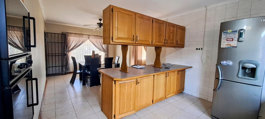 3 Bedroom Property for Sale in Bodorp North West